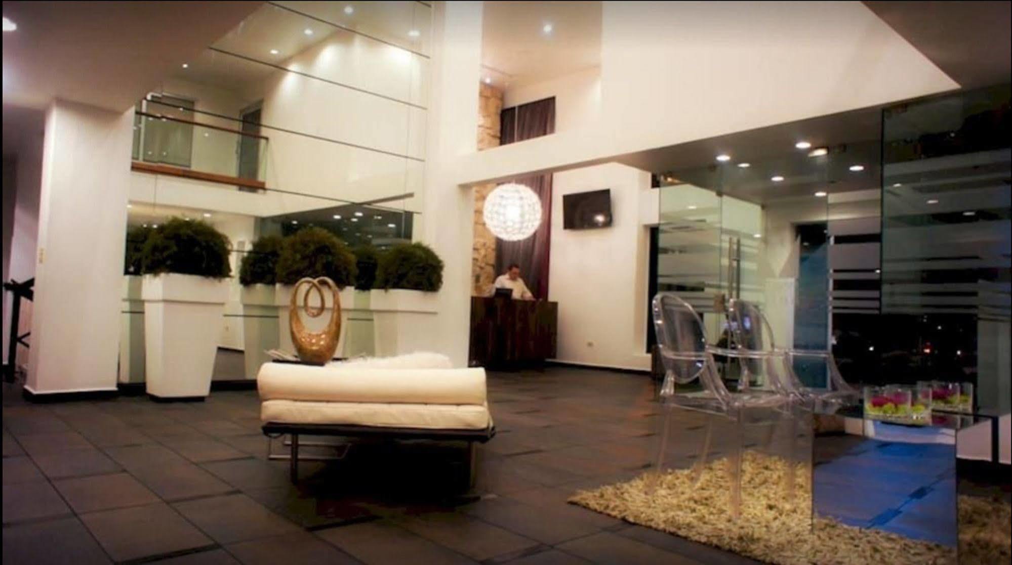 Minister Business Hotel Tegucigalpa Exterior photo